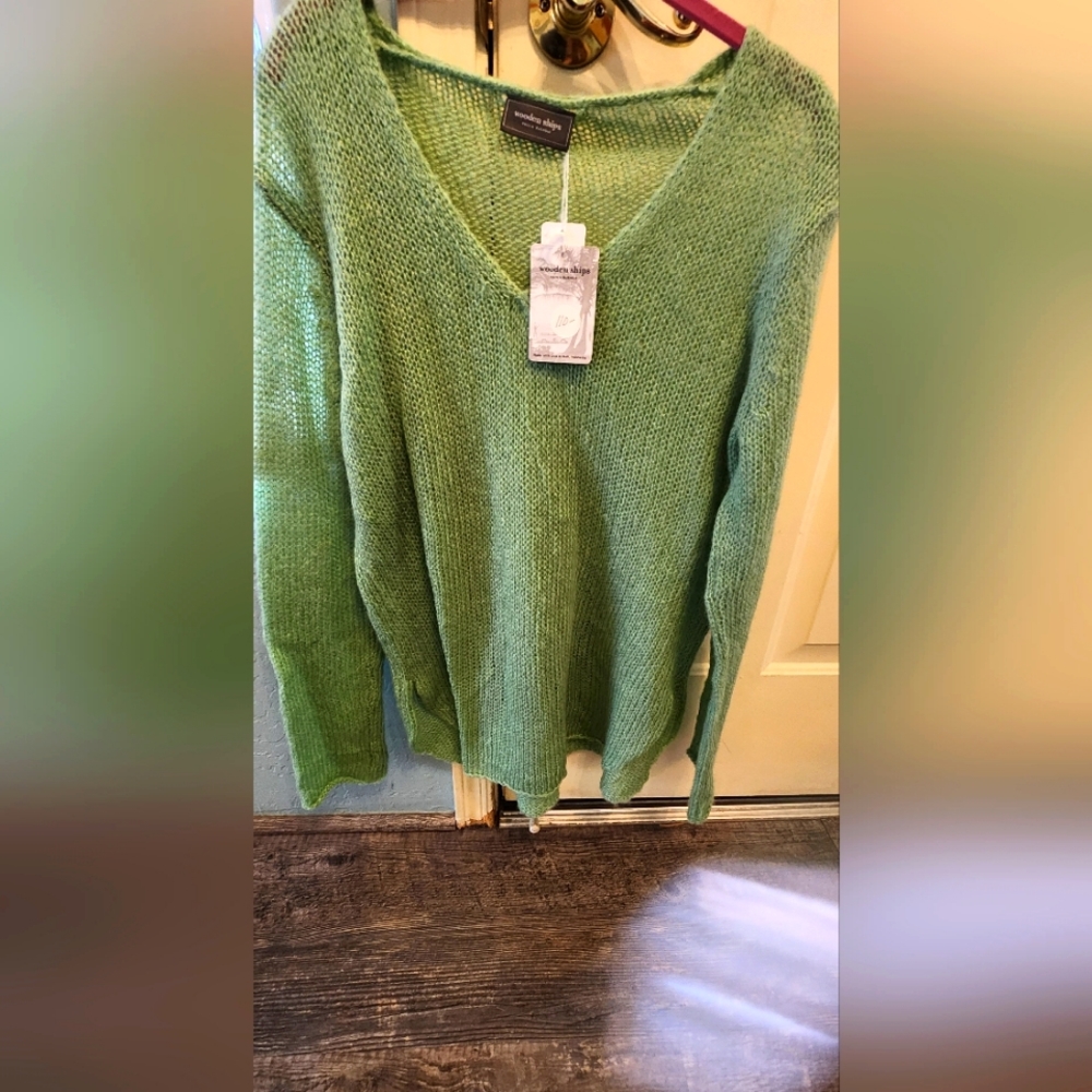 Women's Size M/L, V-Sweater, green, New, Wooden Ships
